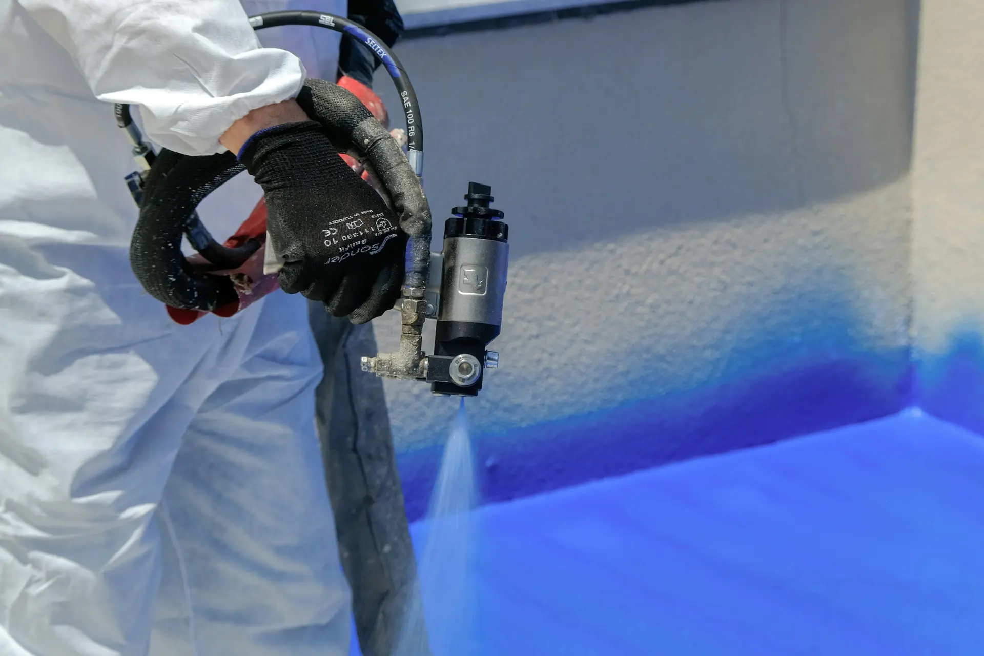 Blasting, coatings & protection