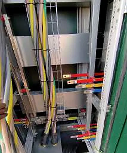 Switchgear busbars